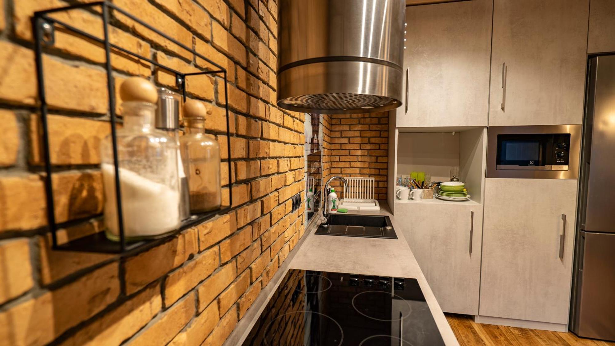 Loft Apartment Near Smart Plaza Polytech 基輔 外观 照片