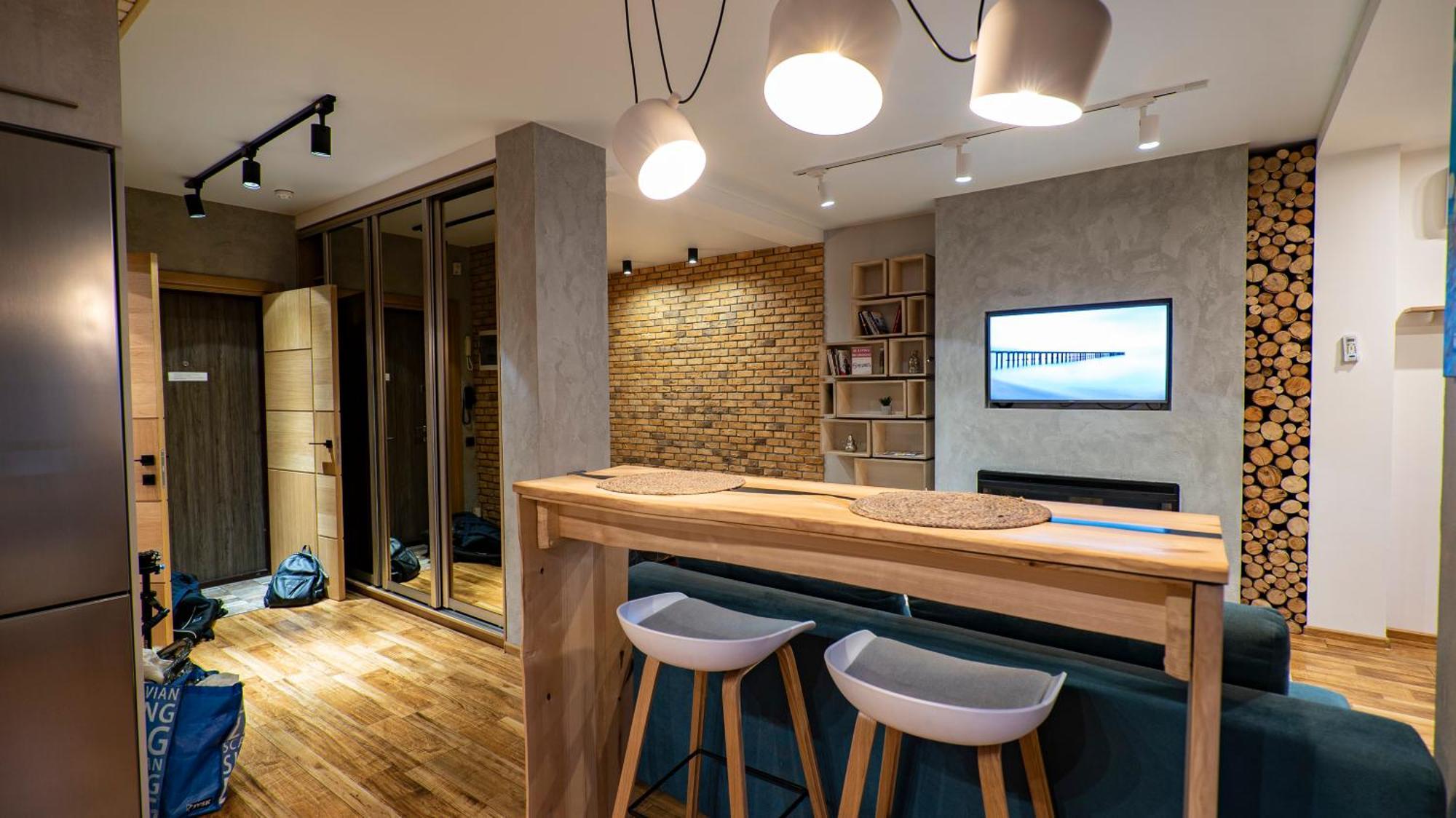 Loft Apartment Near Smart Plaza Polytech 基輔 外观 照片