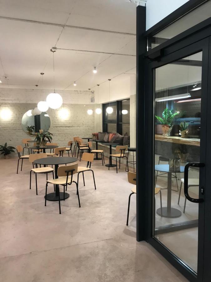 Loft Apartment Near Smart Plaza Polytech 基輔 外观 照片